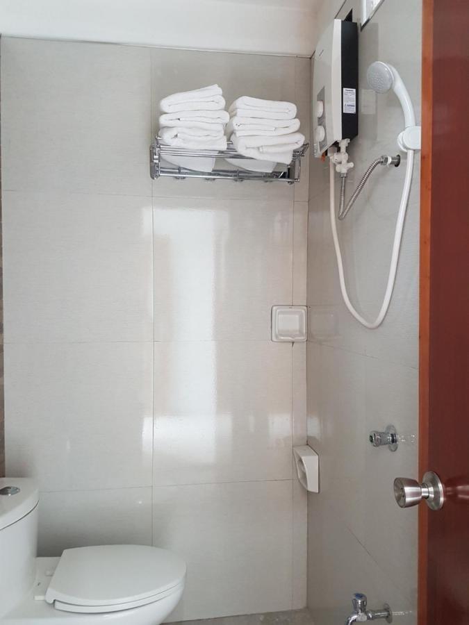 Albergue Lufian Dormitel Dumaguete City Exterior foto