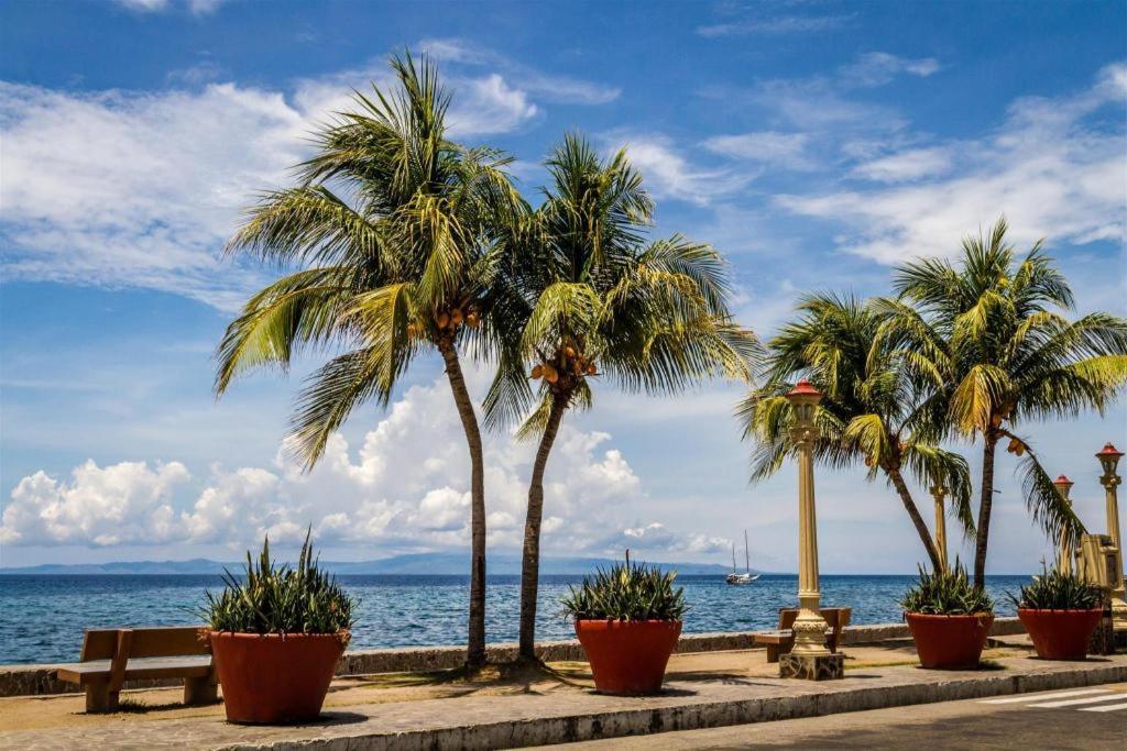 Albergue Lufian Dormitel Dumaguete City Exterior foto