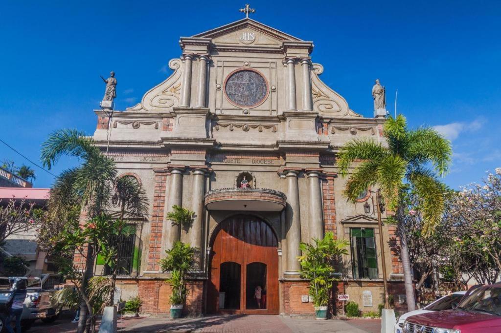 Albergue Lufian Dormitel Dumaguete City Exterior foto